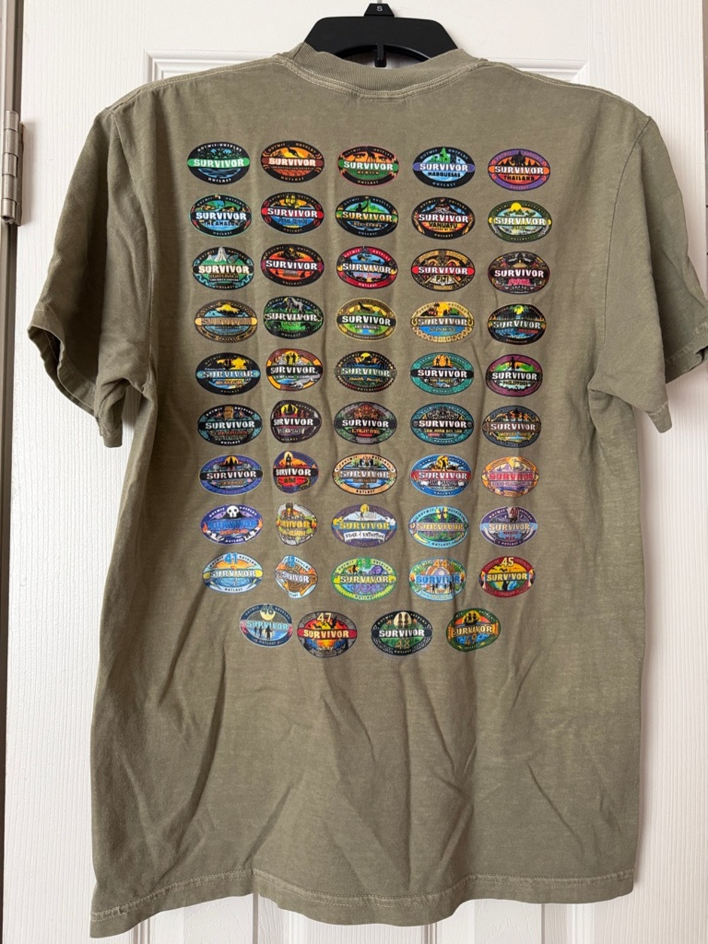 Survivor season 50!!! Badge Graphic Short-Sleeve Tee. Never been worn!